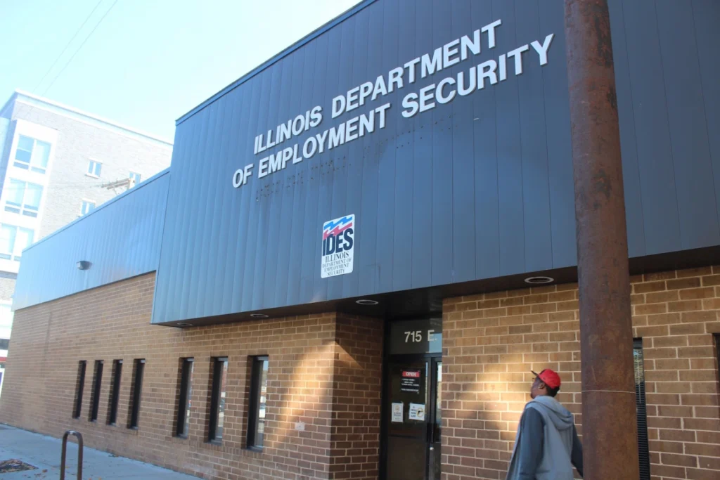 Illinois unemployment rate jobless IDES decline