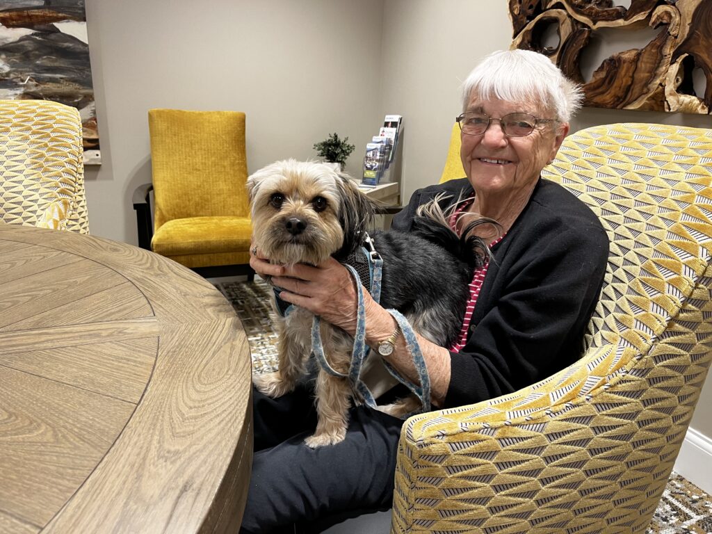 senior living pet owners