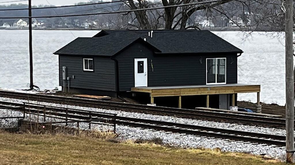 Colliers fish market LeClaire