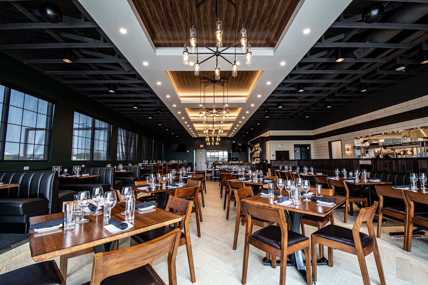 Combine Steakhouse closes in East Moline’s Bend