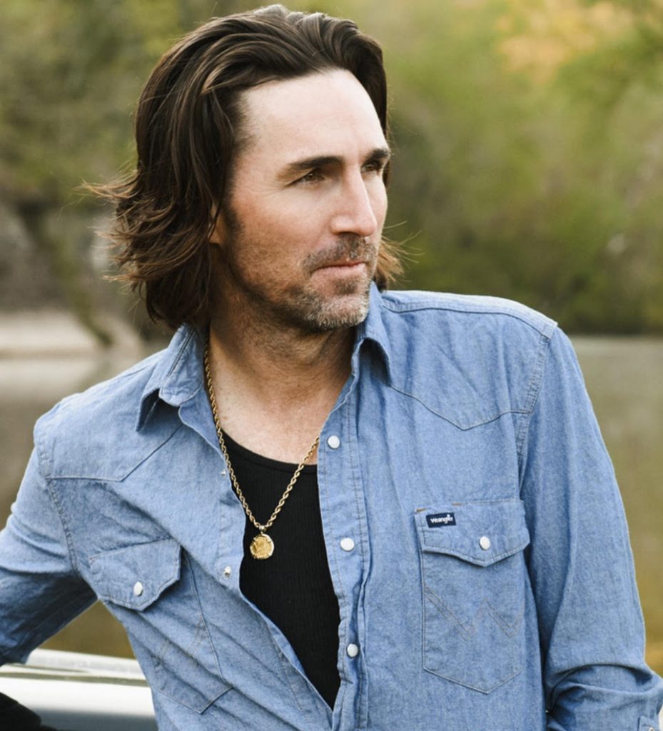 Jake Owen birdies for charity