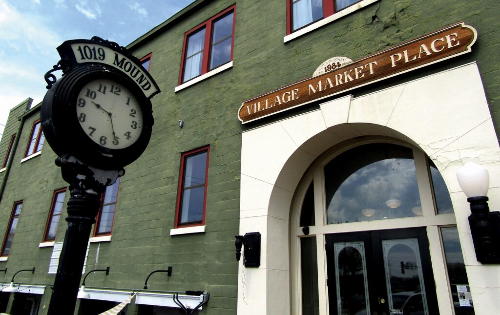 The Eddy is located on the third floor of the Village Market Place near the intersection of Davenport’s Mound Street and East River Drive. That building is also home to the Grilled Cheese Bar, Rocket Resale and Studio Arris. CREDIT DAVE THOMPSON